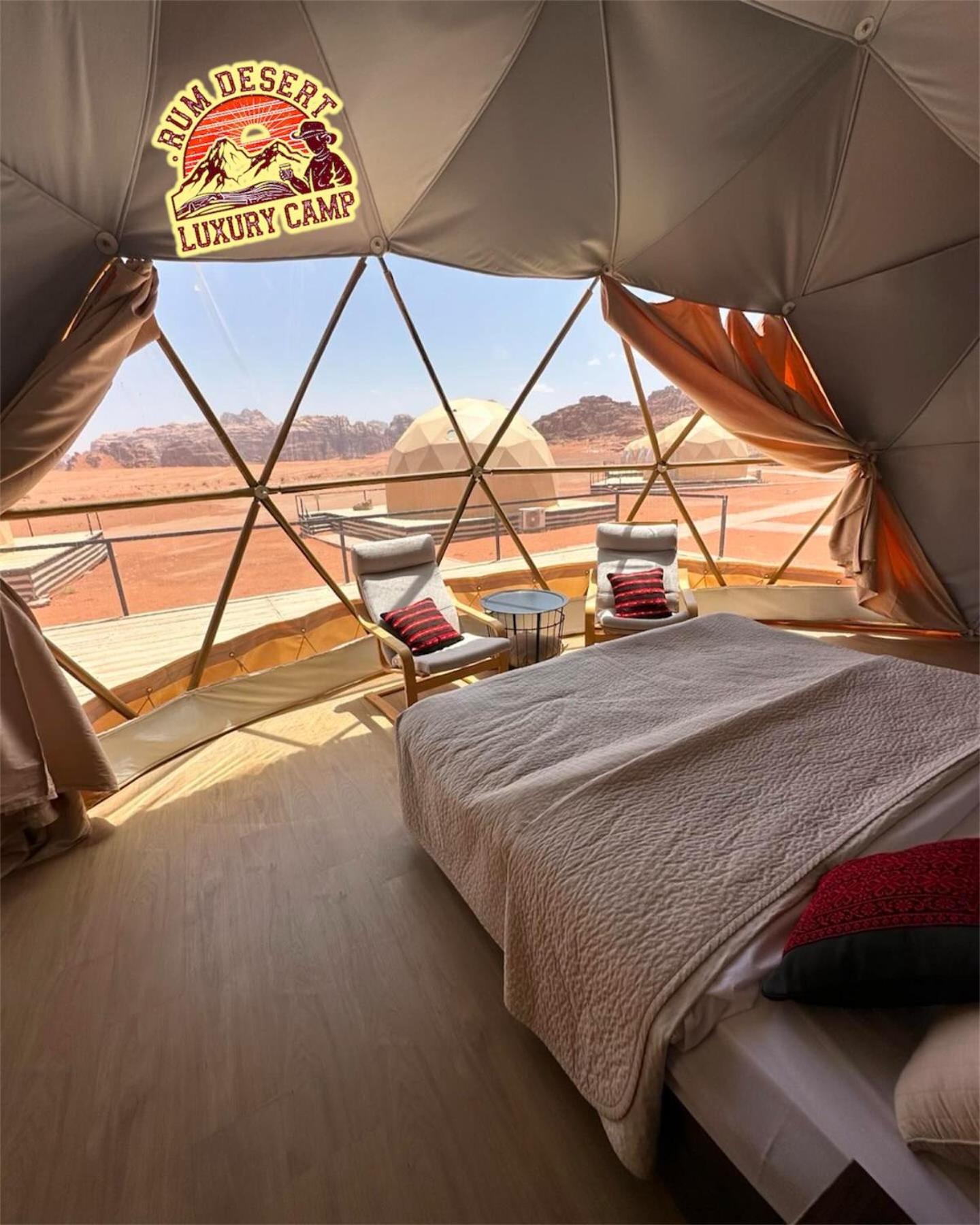 Rum Desert Luxury Camp & Bubble Room Wadi Rum Esterno foto